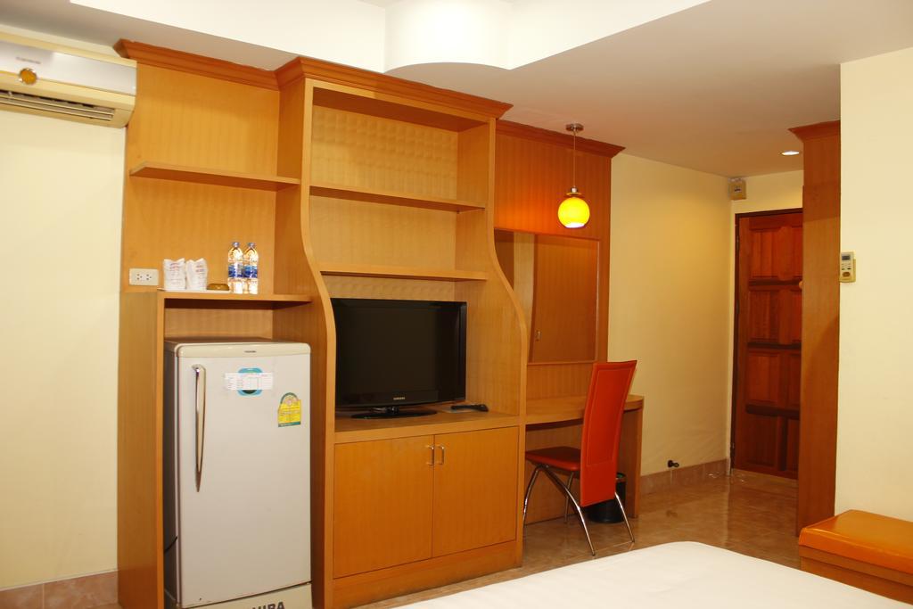 V Style Boutique Hotel Pattaya Bagian luar foto