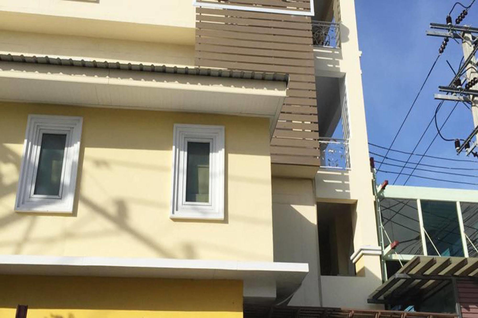 V Style Boutique Hotel Pattaya Bagian luar foto