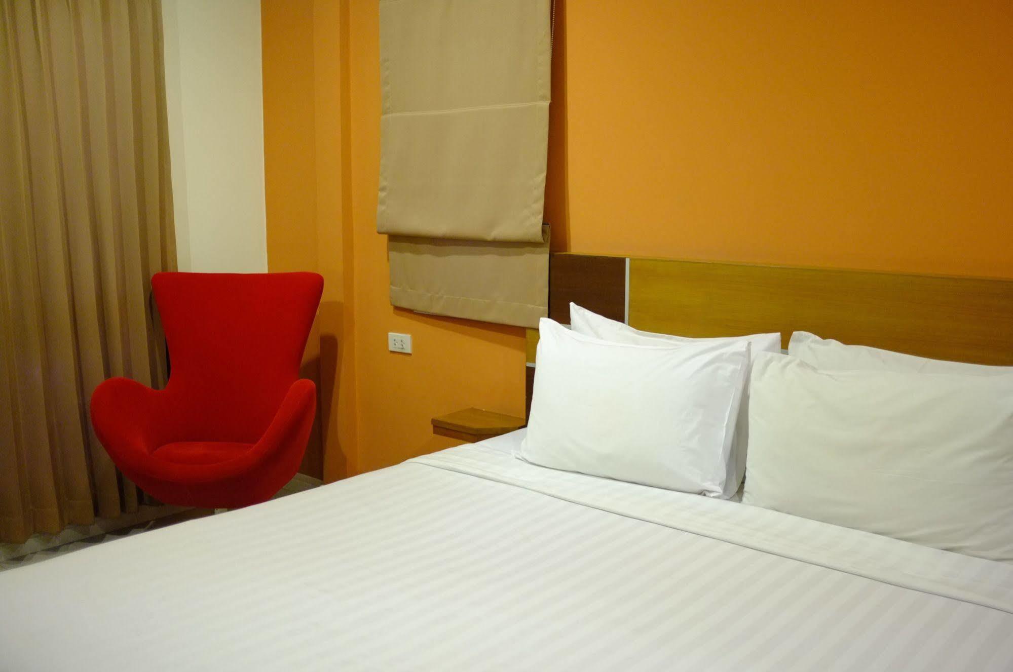 V Style Boutique Hotel Pattaya Bagian luar foto
