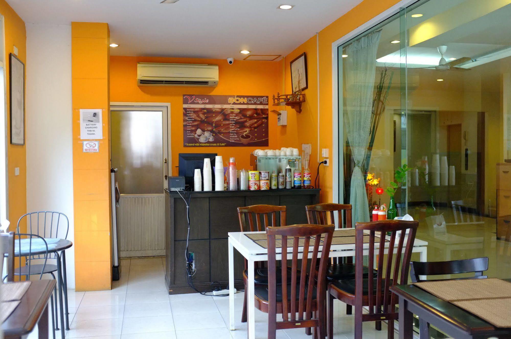 V Style Boutique Hotel Pattaya Bagian luar foto